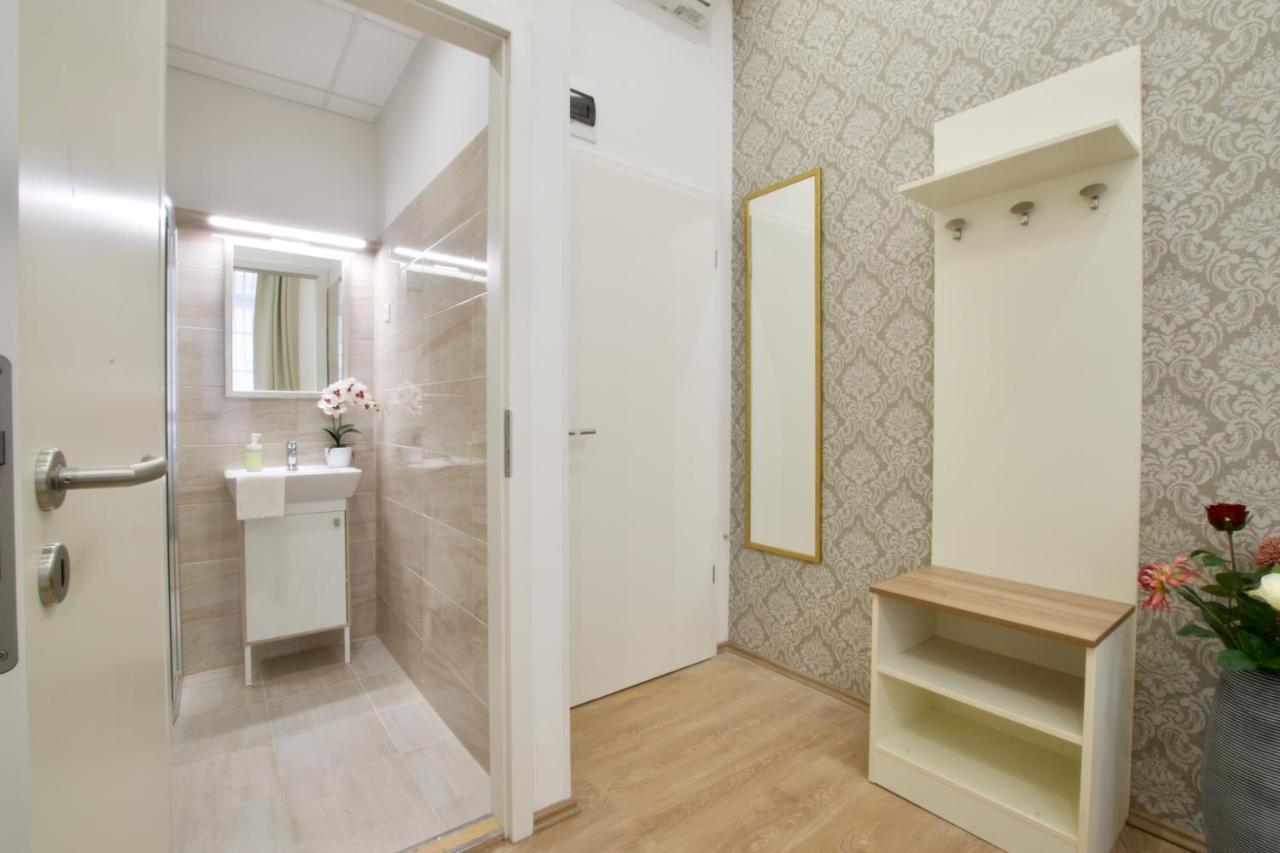 St King 11 By Hi5 Apartments Budapest Exteriör bild
